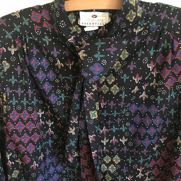 ♥️Vintage Worthington Fleur de Lis Blouse - Picture 4 of 7